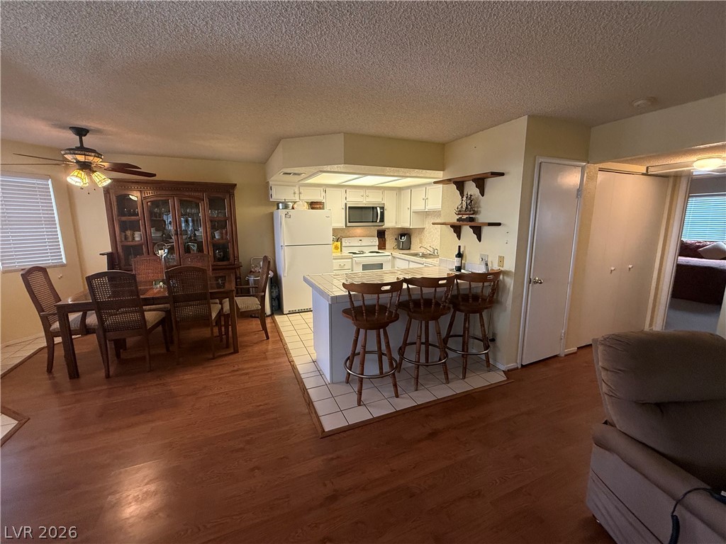 928 Rockview Drive 101 Las Vegas NV 89128
