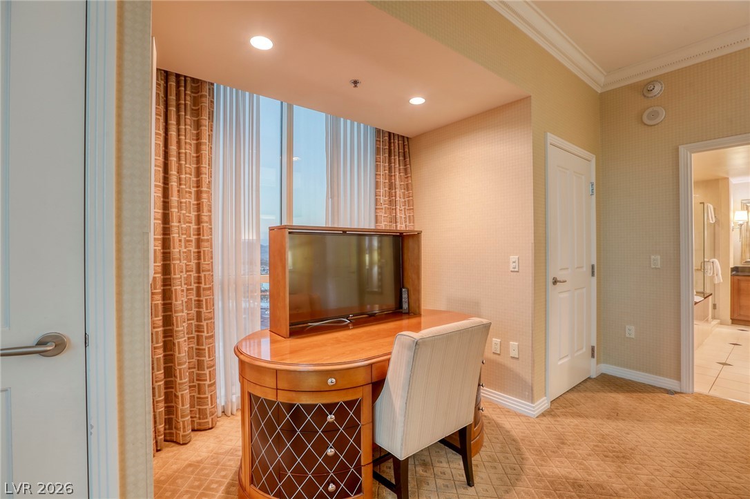 135 East Harmon Avenue 3321 Las Vegas NV 89109