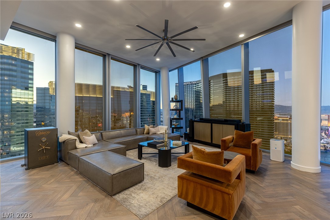 3726 Las Vegas Boulevard 3601 Las Vegas NV 89158
