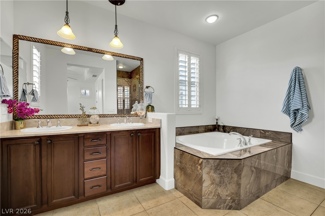 1866 Via Delle Arti 3103 Henderson NV 89044
