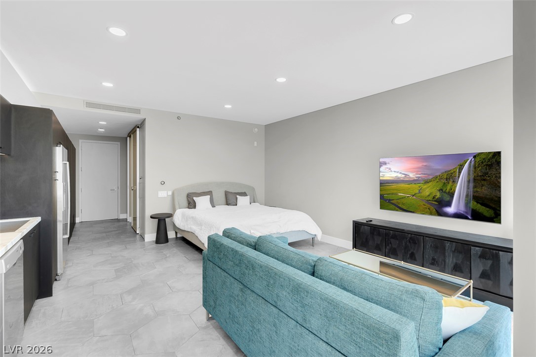 3726 Las Vegas Boulevard 2305 Las Vegas NV 89158