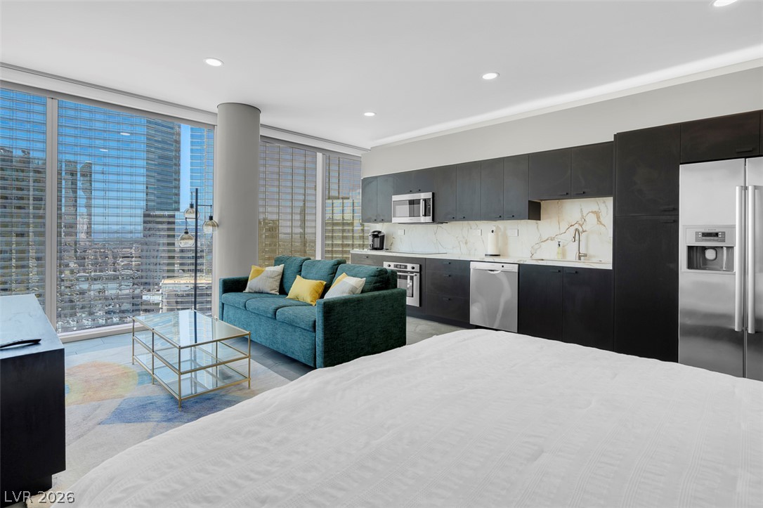 3726 Las Vegas Boulevard 2305 Las Vegas NV 89158