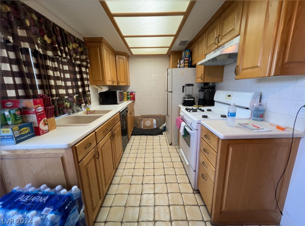 1440 Vegas Valley Drive 11 Las Vegas NV 89169