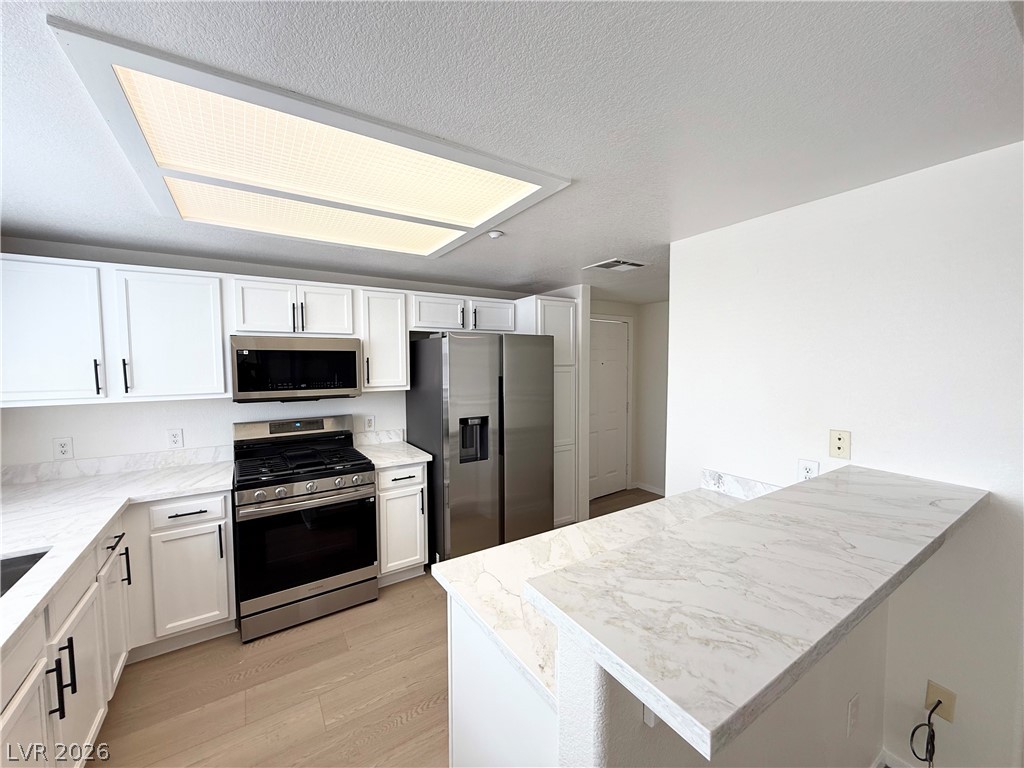 833 Aspen Peak Loop 922 Henderson NV 89011