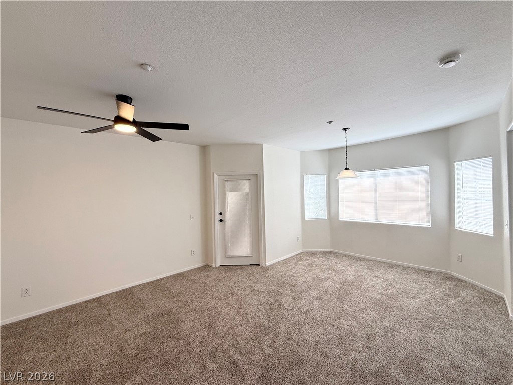833 Aspen Peak Loop 922 Henderson NV 89011