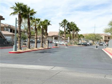 833 Aspen Peak Loop 922 Henderson NV 89011