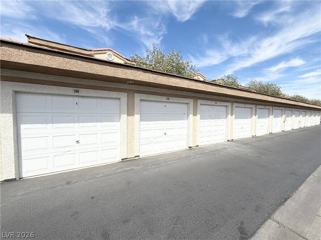 833 Aspen Peak Loop 922 Henderson NV 89011