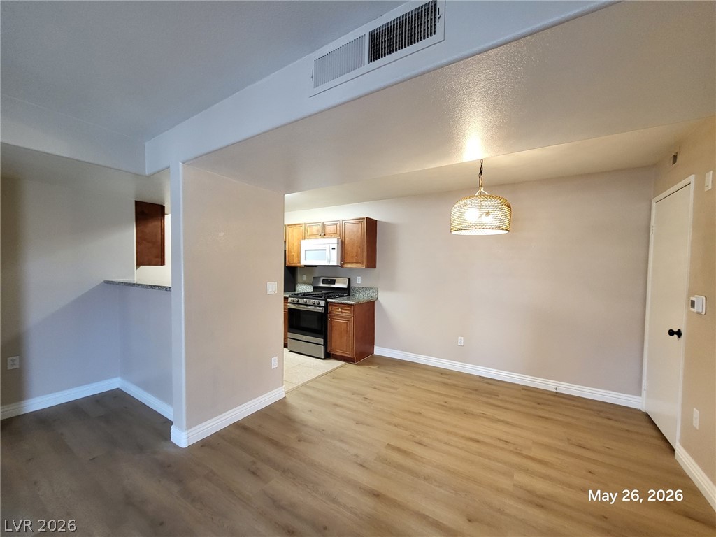 7885 West Flamingo Road 1121 Las Vegas NV 89147