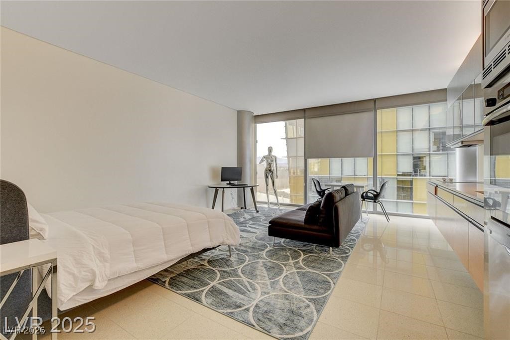 3722 Las Vegas Boulevard 1010 Las Vegas NV 89158