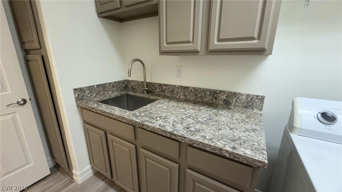 8304 Apple Glaze Avenue 203 Las Vegas NV 89145