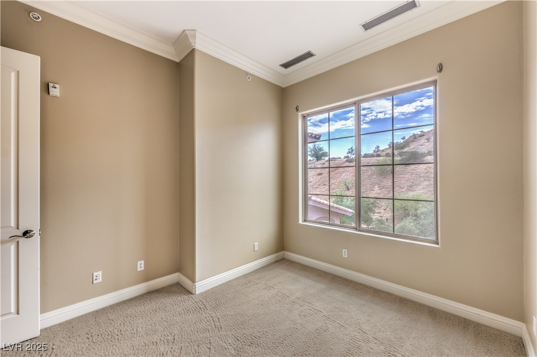 10 Via Vasari 3105 Henderson NV 89011