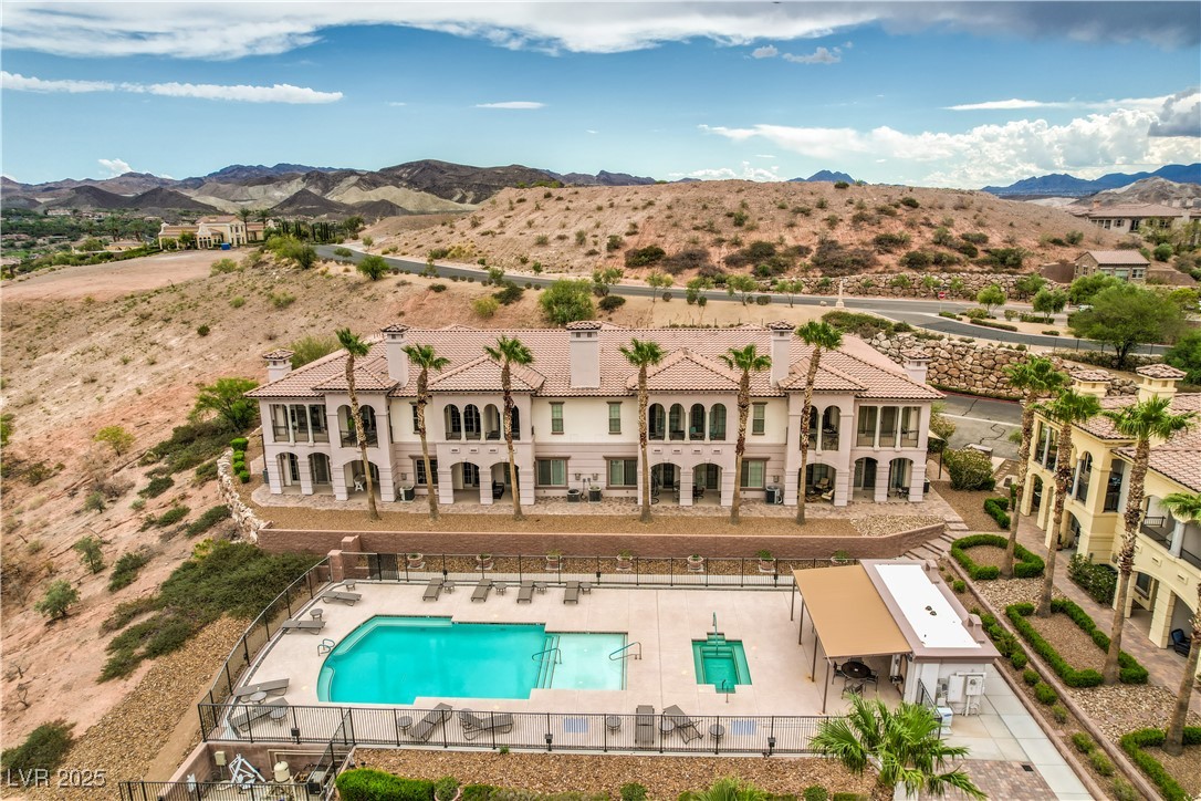 10 Via Vasari 3105 Henderson NV 89011