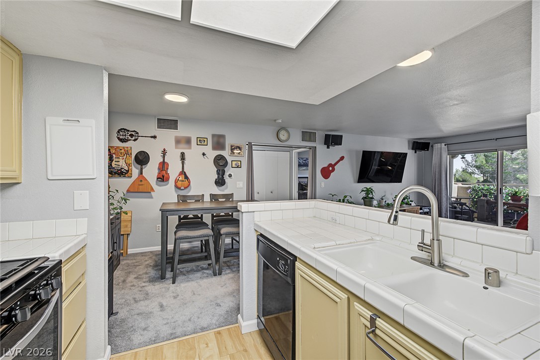 1908 Mountain Hills Court 205 Las Vegas NV 89128