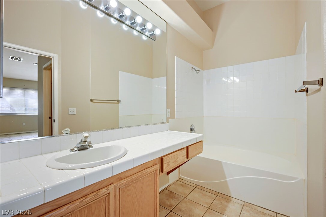 2110 Los Feliz Street 2054 Las Vegas NV 89156