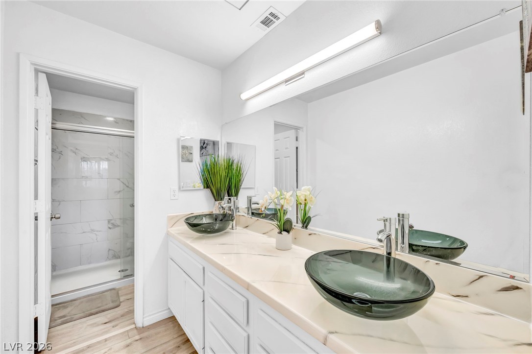 2725 South Nellis Boulevard 2103 Las Vegas NV 89121