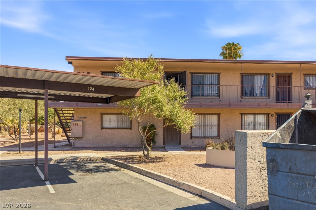 615 South Royal Crest Circle 13 Las Vegas NV 89169