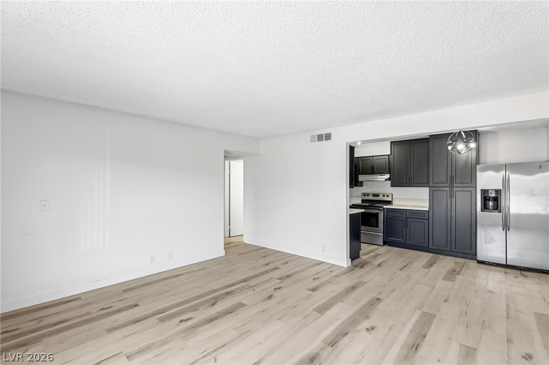 615 South Royal Crest Circle 13 Las Vegas NV 89169