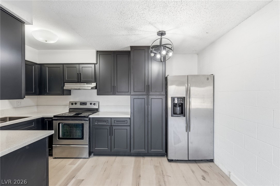 615 South Royal Crest Circle 13 Las Vegas NV 89169