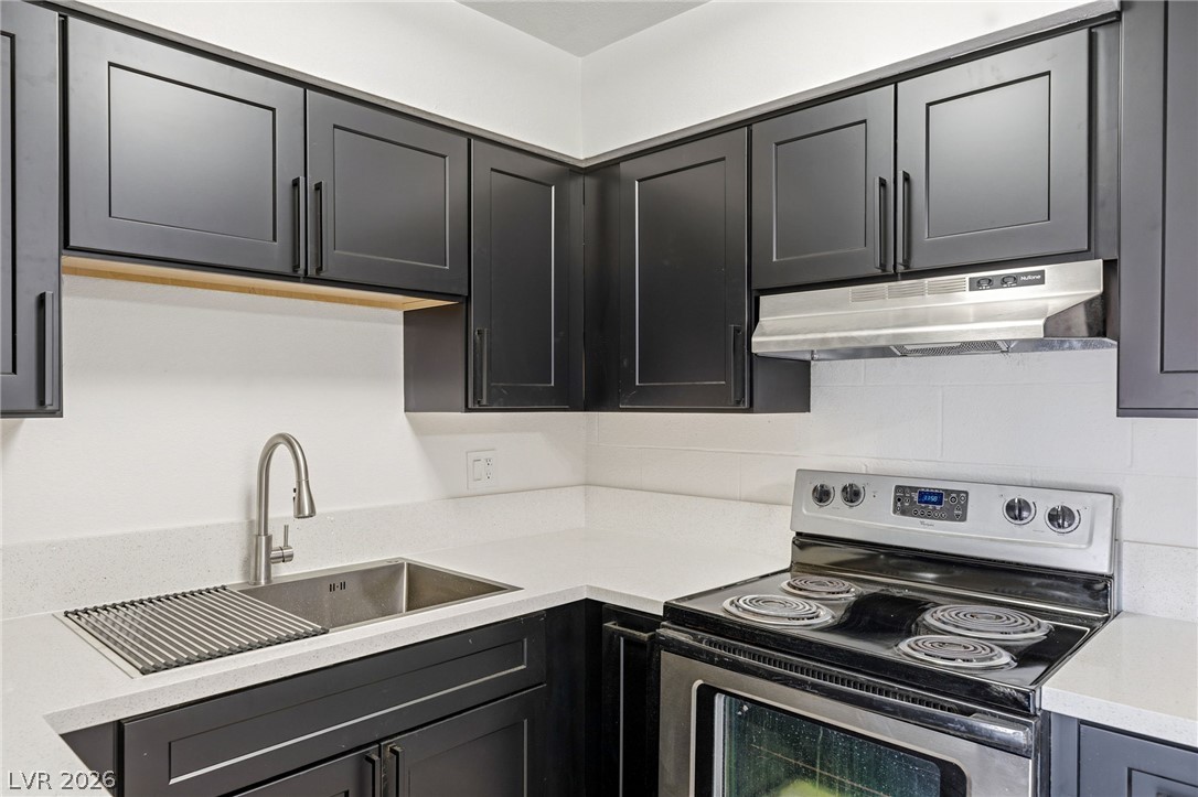 615 South Royal Crest Circle 13 Las Vegas NV 89169
