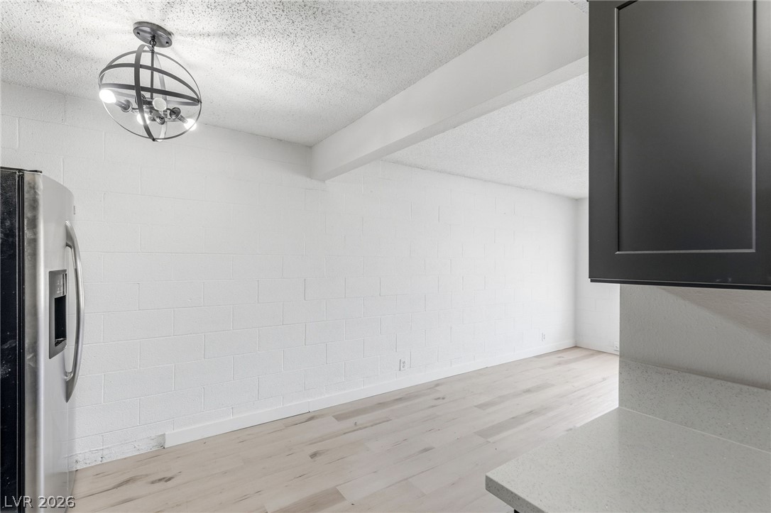 615 South Royal Crest Circle 13 Las Vegas NV 89169