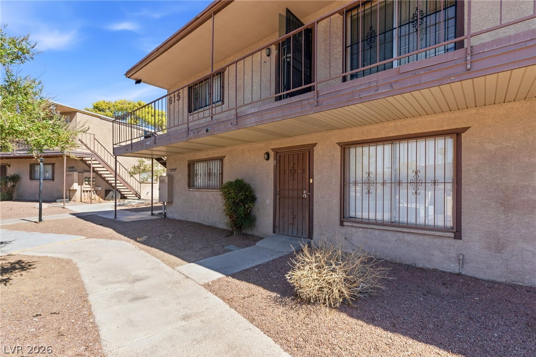 615 South Royal Crest Circle 13 Las Vegas NV 89169