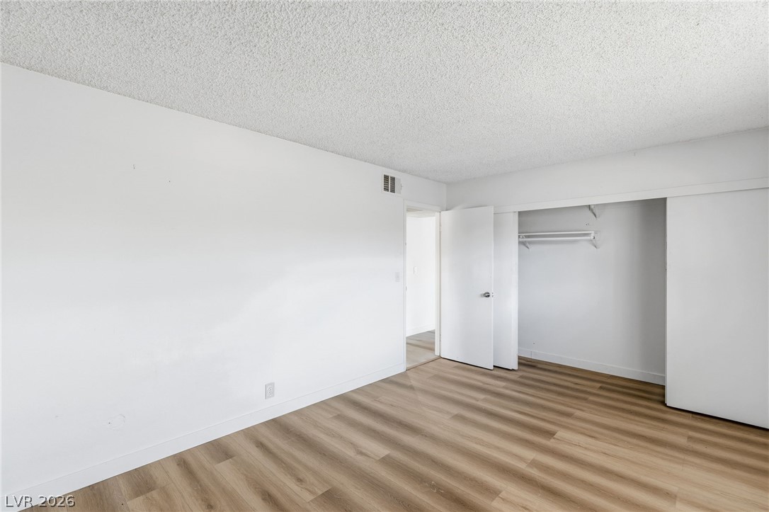 615 South Royal Crest Circle 13 Las Vegas NV 89169