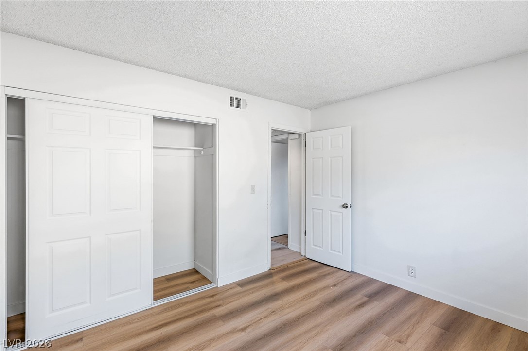 615 South Royal Crest Circle 13 Las Vegas NV 89169