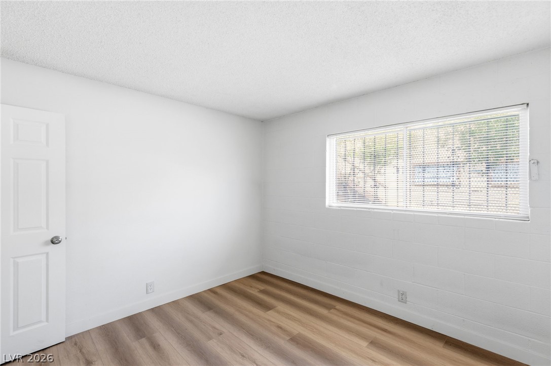 615 South Royal Crest Circle 13 Las Vegas NV 89169