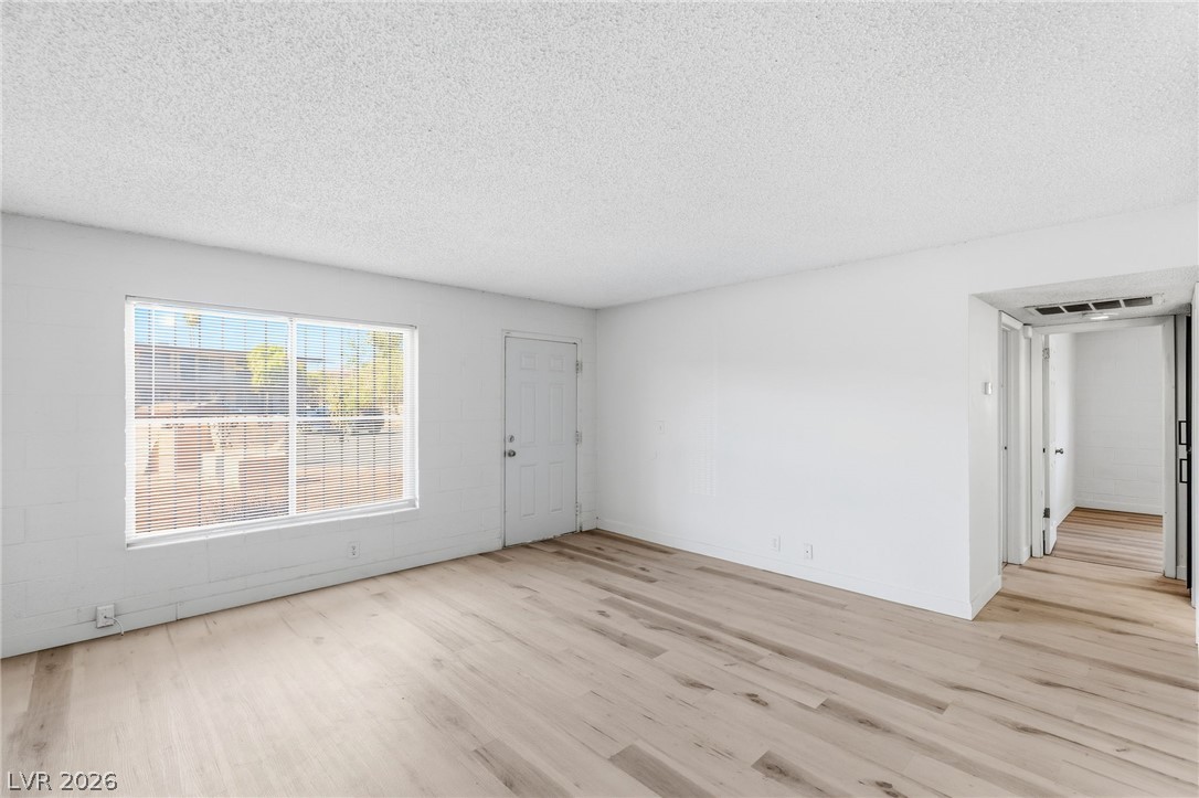 615 South Royal Crest Circle 13 Las Vegas NV 89169