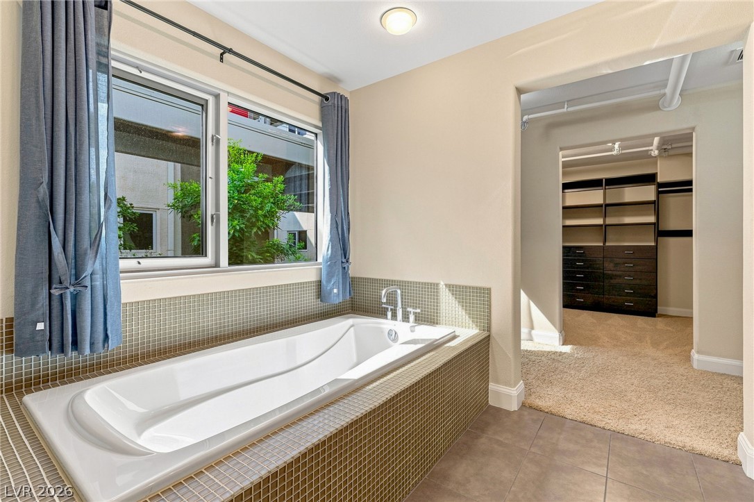 11441 Allerton Park Drive Drive 208 Las Vegas NV 89135