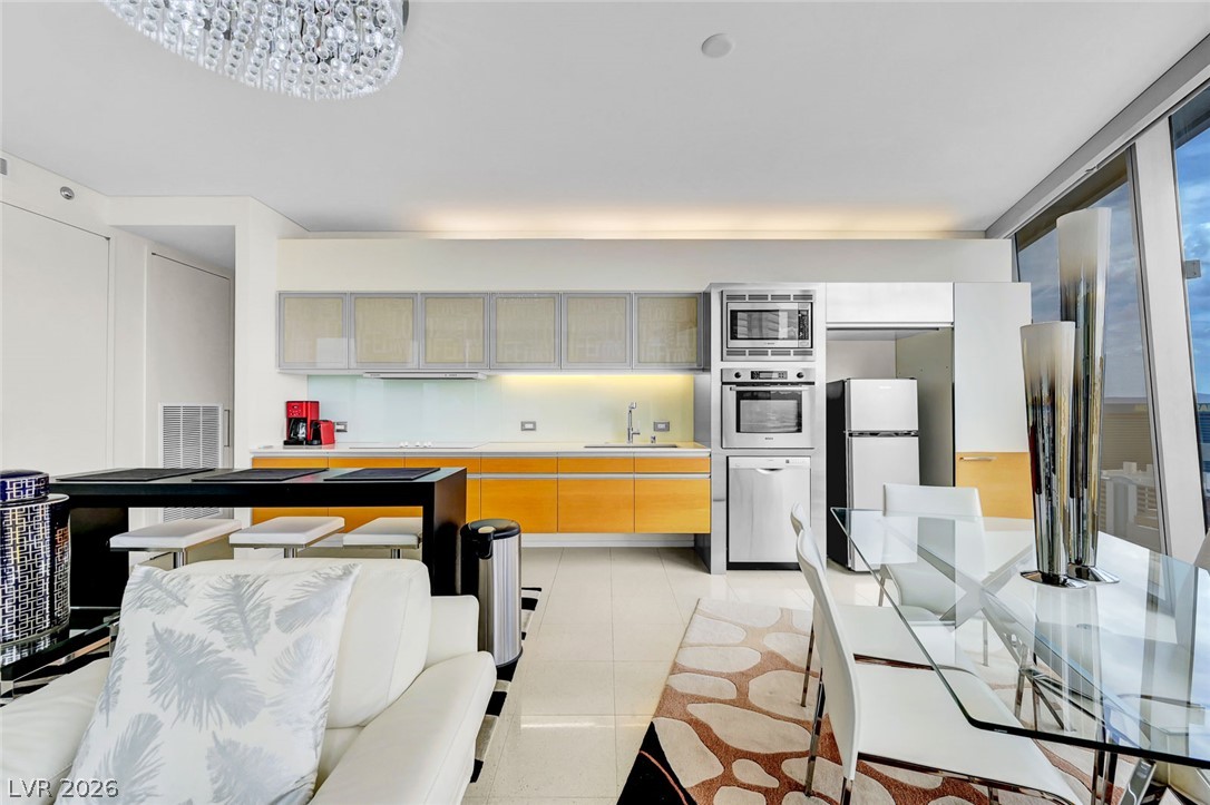 3722 Las Vegas Boulevard 2412 Las Vegas NV 89158
