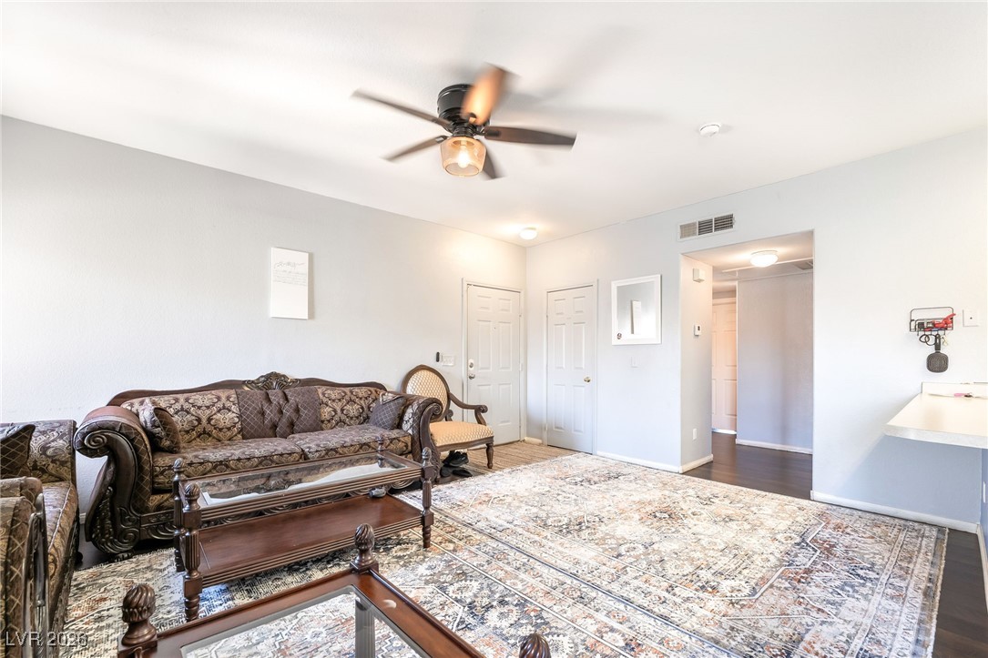 855 North Stephanie Street 1721 Henderson NV 89014