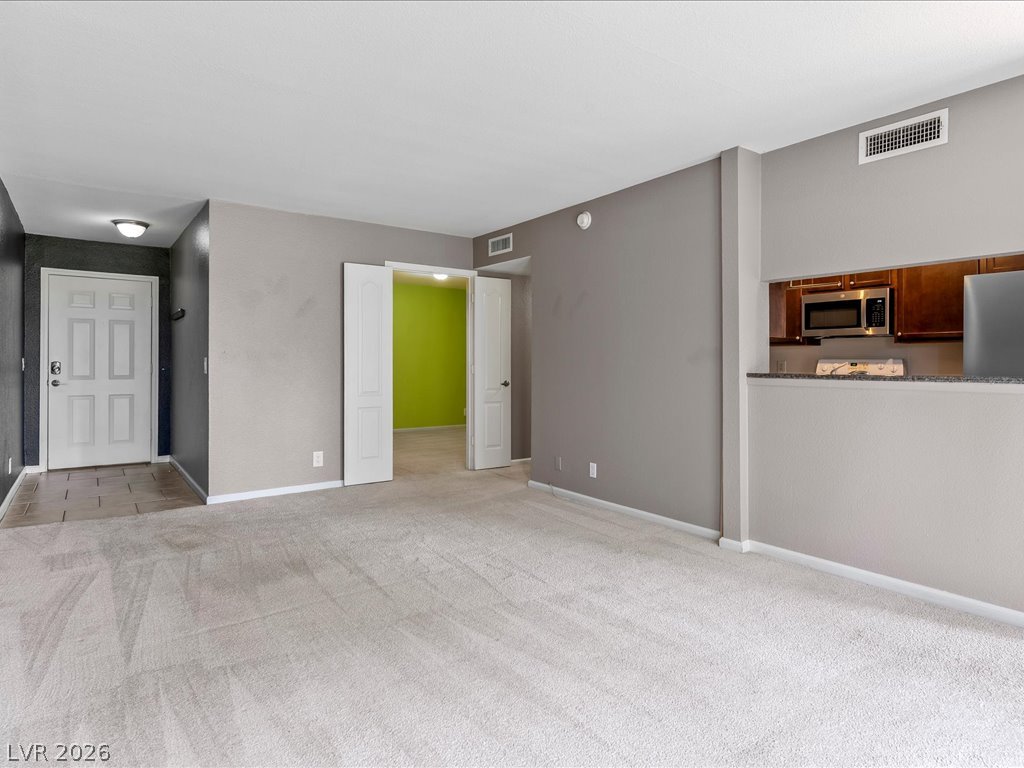 2831 Geary Place 2934 Las Vegas NV 89109