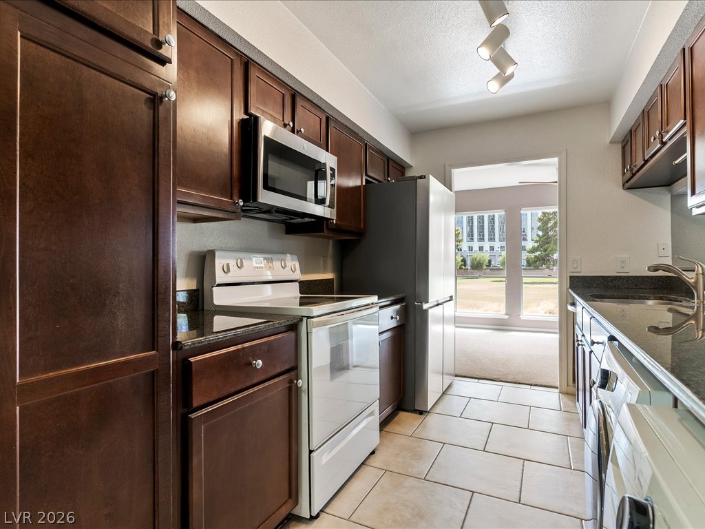 2831 Geary Place 2934 Las Vegas NV 89109