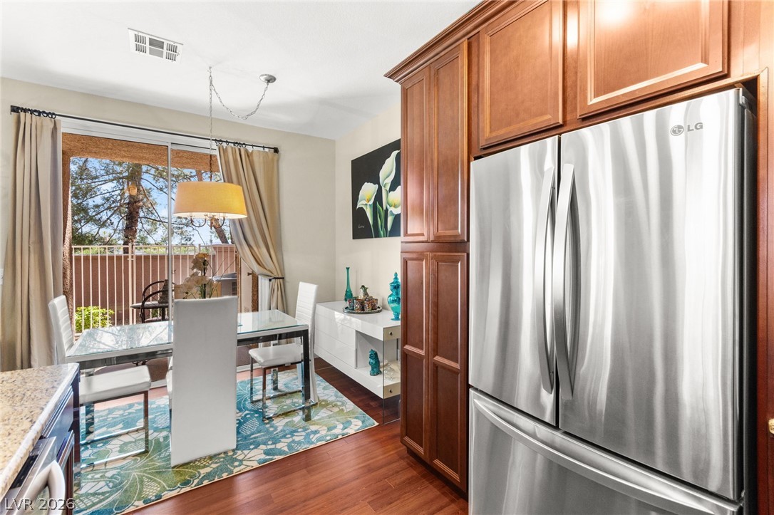 251 South Green Valley Parkway 2011 Henderson NV 89012