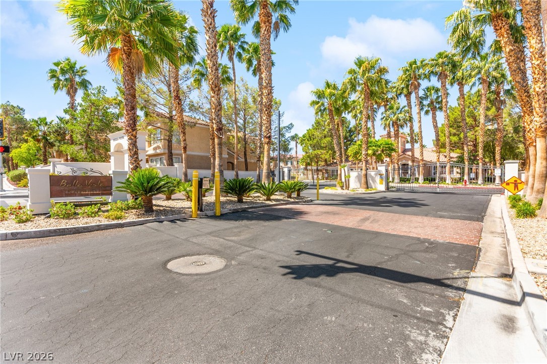 251 South Green Valley Parkway 2011 Henderson NV 89012