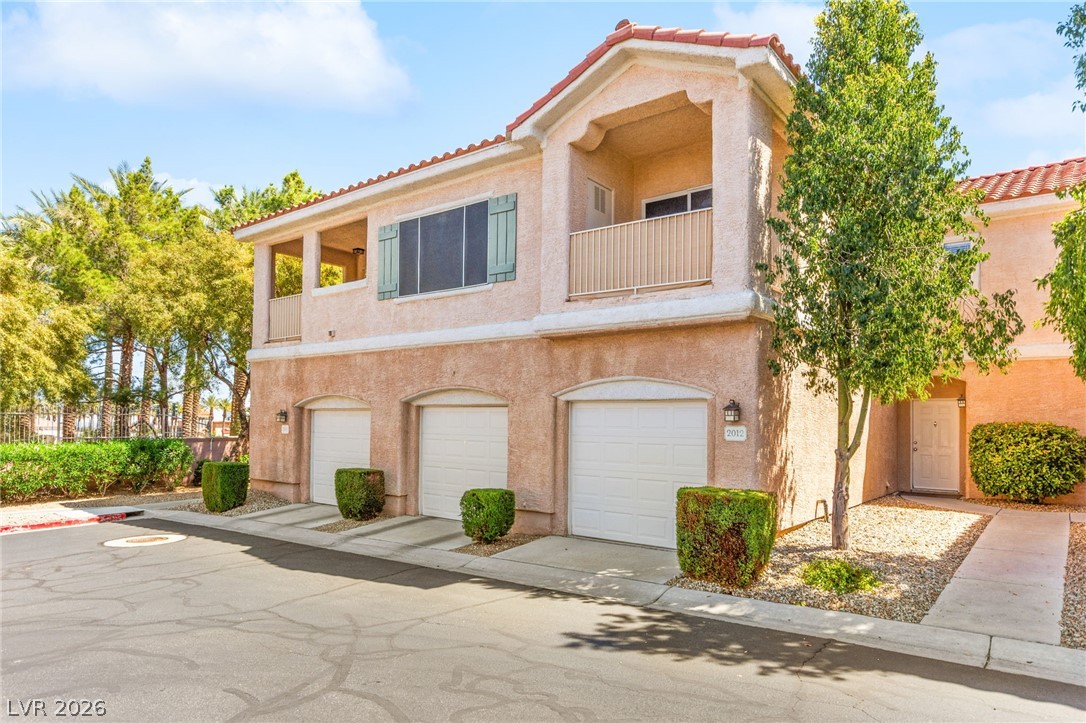 251 South Green Valley Parkway 2011 Henderson NV 89012