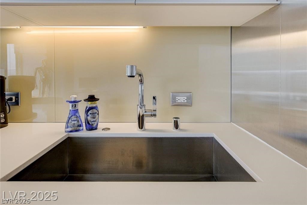 3722 South Las Vegas Boulevard 1010 Las Vegas NV 89158