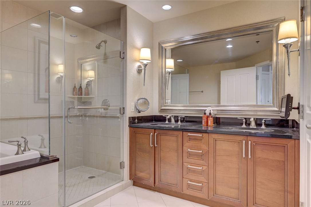 135 East Harmon Avenue 3605 Las Vegas NV 89109