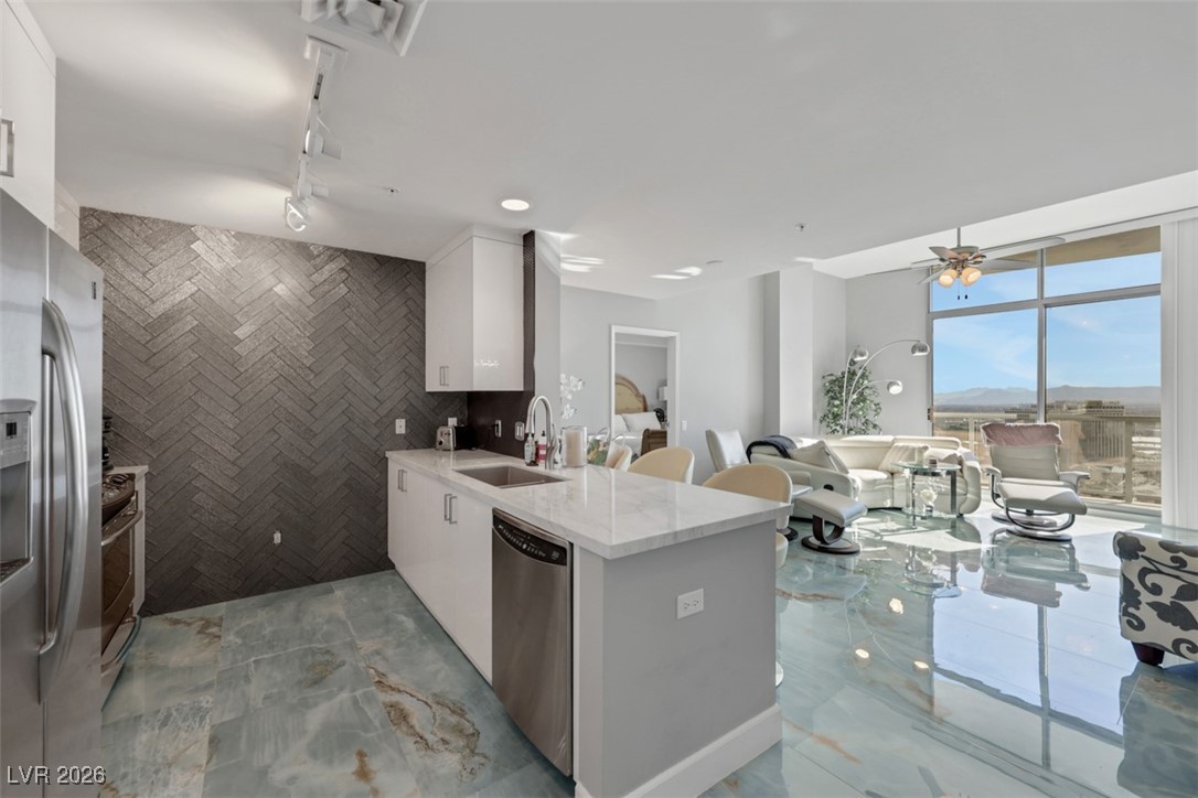 200 West Sahara Avenue 3707 Las Vegas NV 89102