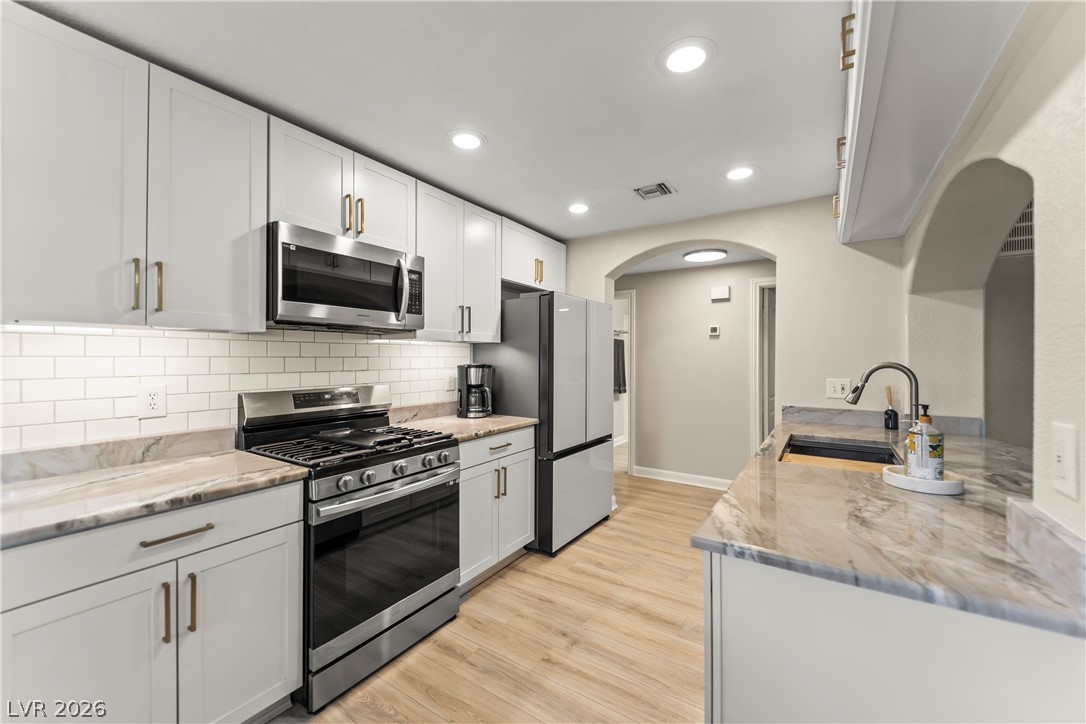 7640 Rolling View Drive 101 Las Vegas NV 89149