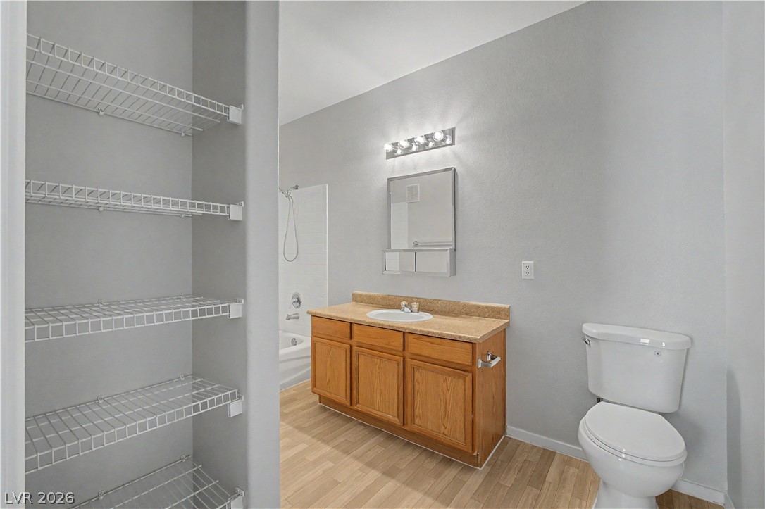 2101 Hussium Hills Street 207 Las Vegas NV 89108