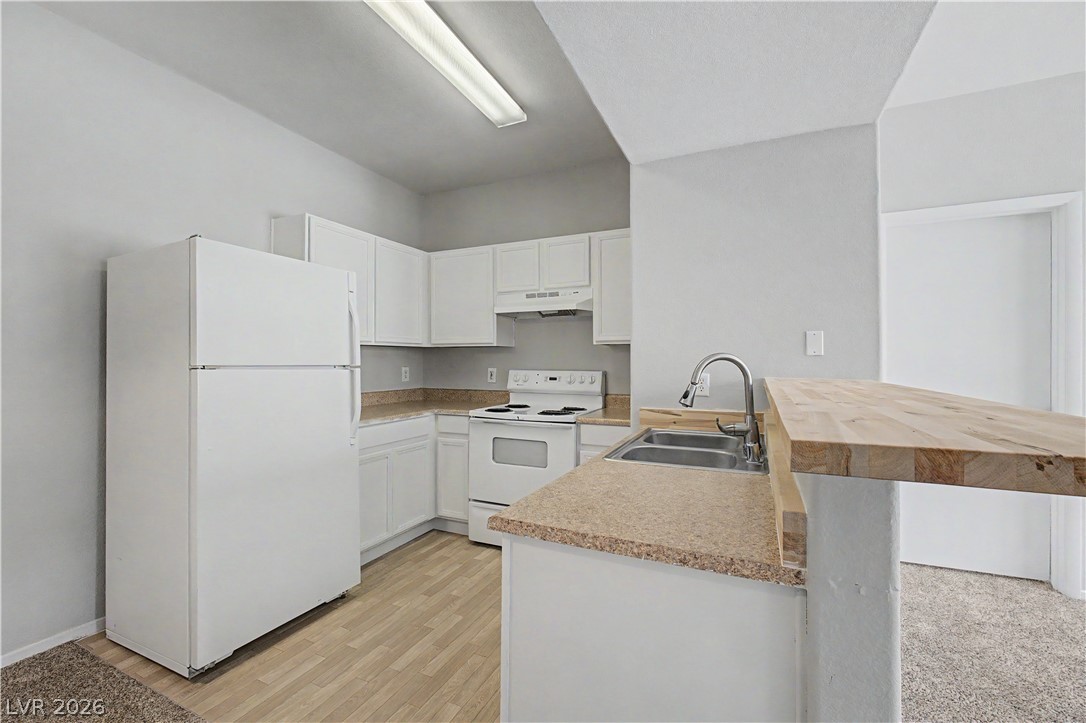 2101 Hussium Hills Street 207 Las Vegas NV 89108