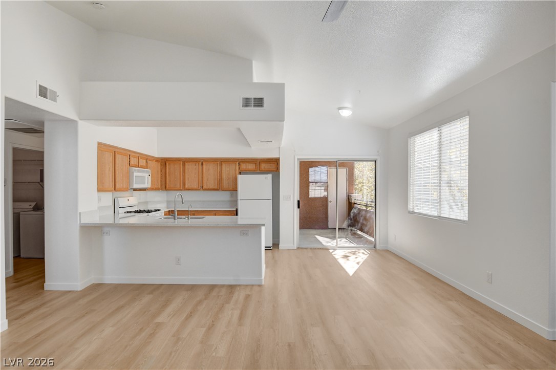 1405 Seward Street 203 Las Vegas NV 89128