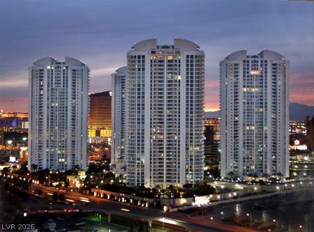 2877 Paradise Road 3302 Las Vegas NV 89109