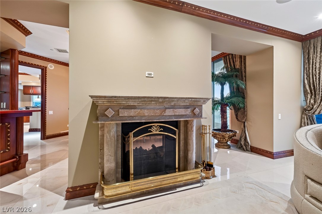 2877 Paradise Road 3302 Las Vegas NV 89109