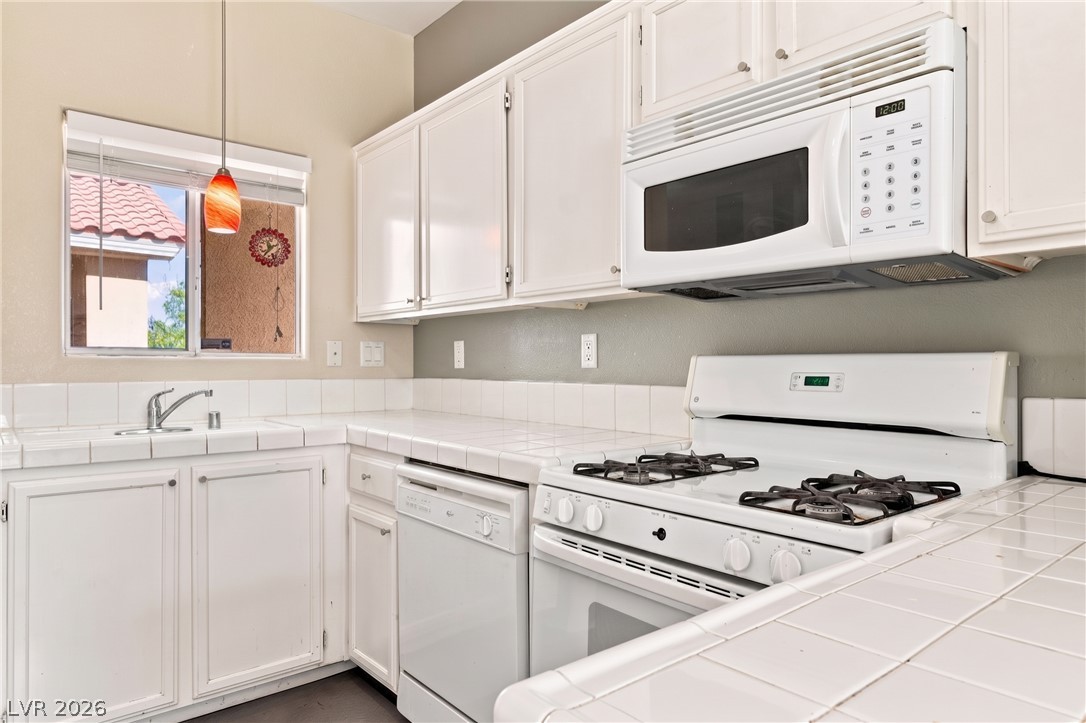 1050 East Cactus Avenue 2094 Las Vegas NV 89183
