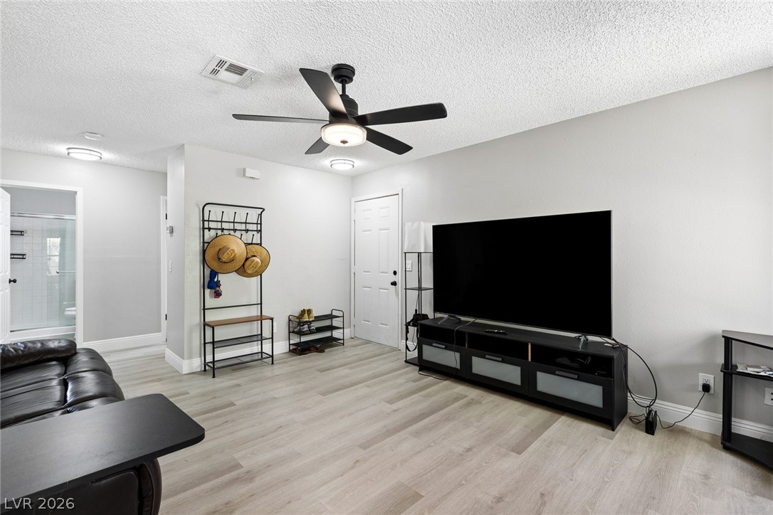 5576 West Rochelle Avenue 29d Las Vegas NV 89103