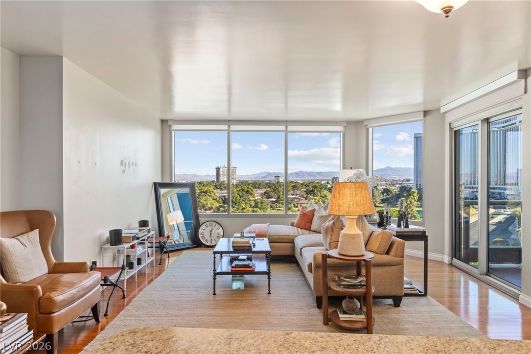 322 Karen Avenue 801 Las Vegas NV 89109
