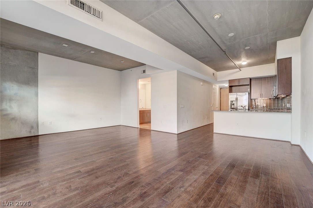 353 East Bonneville Avenue 181/281 Las Vegas NV 89101